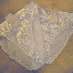 2 pairs Hi Cut Rene Rofe White Panty Size 10